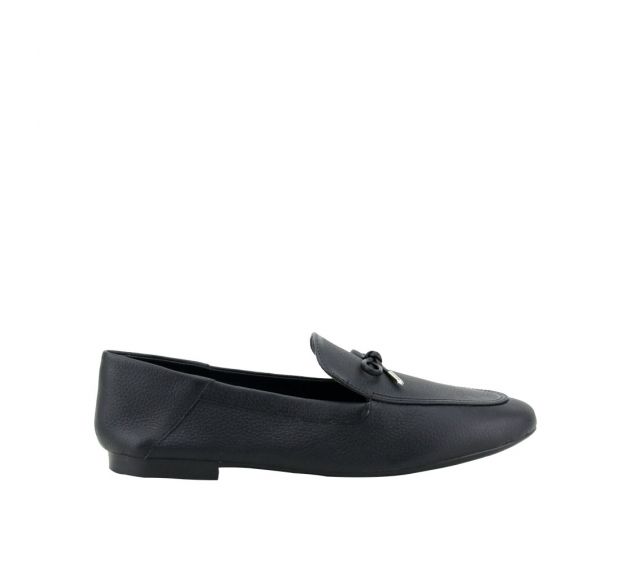 Sapato Feminino Loafer Em Couro Lia Line Preto 230571621